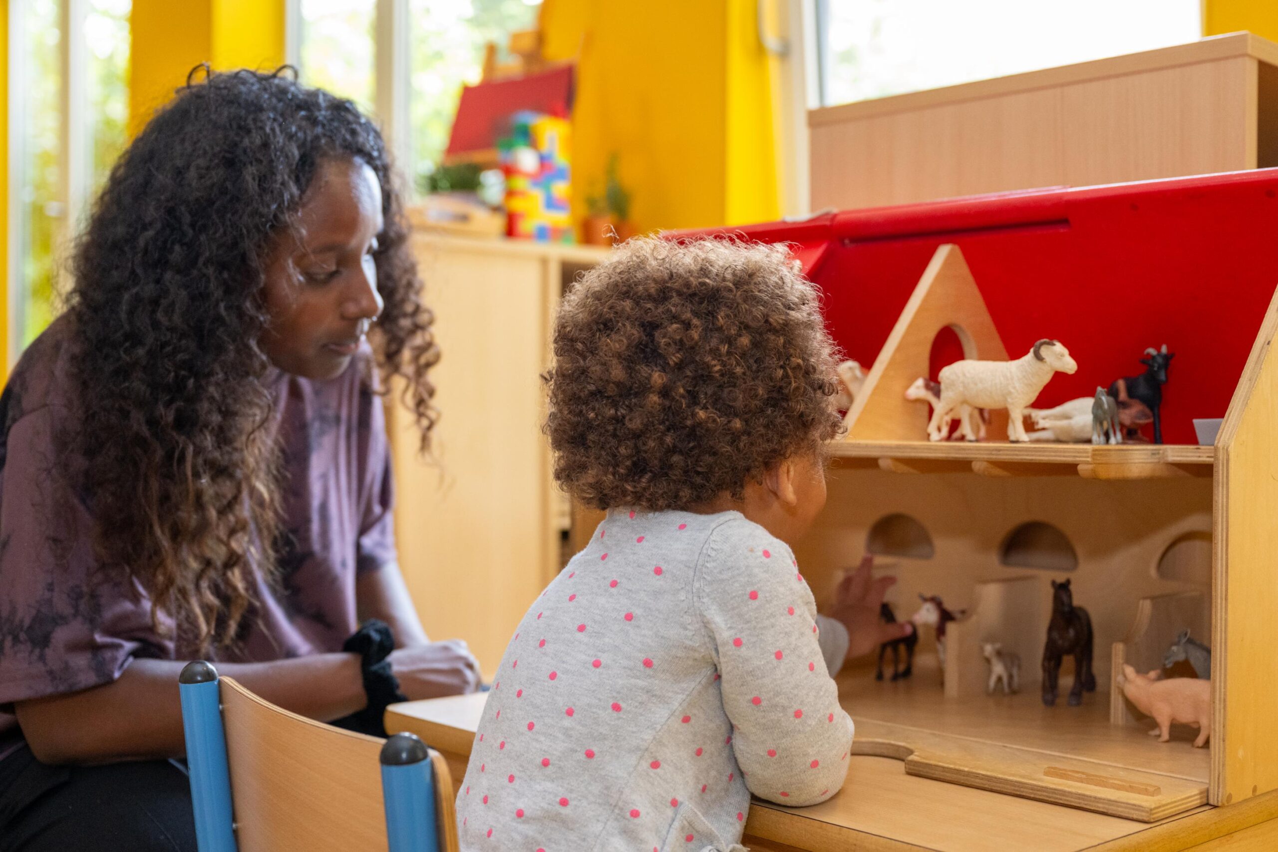 Samen spelen bij 2Giraffen werkenbij Kinderopvang 2Samen Den Haag